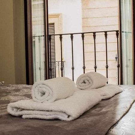 Villa Casa con piscina junto a Catedral Siviglia Esterno foto