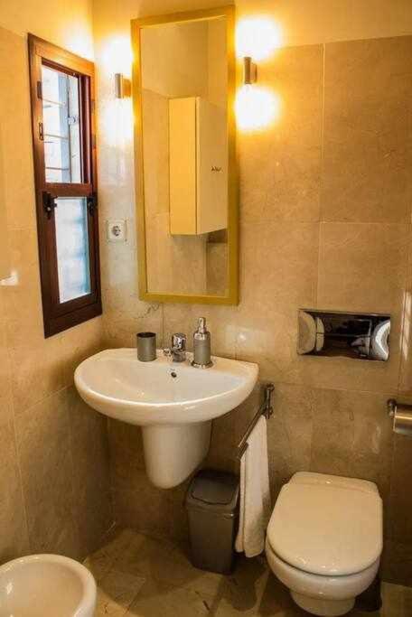 Villa Casa con piscina junto a Catedral Siviglia Esterno foto